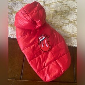 Red rolling stone lips tongue puffer hoodie dog cat coat jacket winter vest M